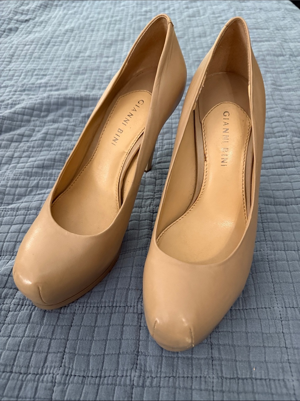 Gianni Bini Beige Round-Toe Leather Pumps